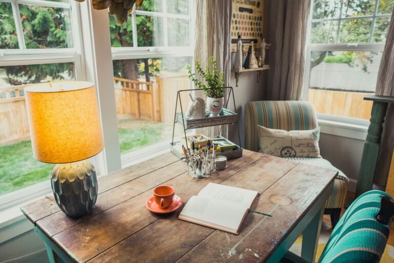 Wall Decor Ideas for a Cozy Reading Nook